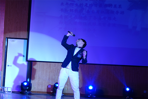 学院举行2016级新生开学典礼暨迎新晚会 学院举行2016级新生开学典礼暨迎新晚会