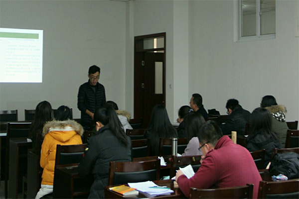 必赢76net线路召开2016年度班主任述职会议 必赢76net线路召开2016年度班主任述职会议